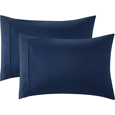 Bedsure Navy Pillow Cases: Cozy Envelopment in Luxurious Comfort