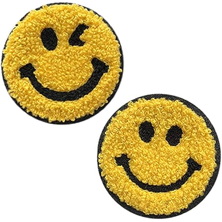 Amazon Co Jp スマイル ワッペン 刺繍 アイロン接着 縦6cm 横6cm ウインク ニコちゃん にこちゃん 手芸 アップリケ もこもこ アイロンワッペン かわいい Wappen デコ お洒落 オシャレ 可愛い １もこもこスマイルウインク ジュエリー