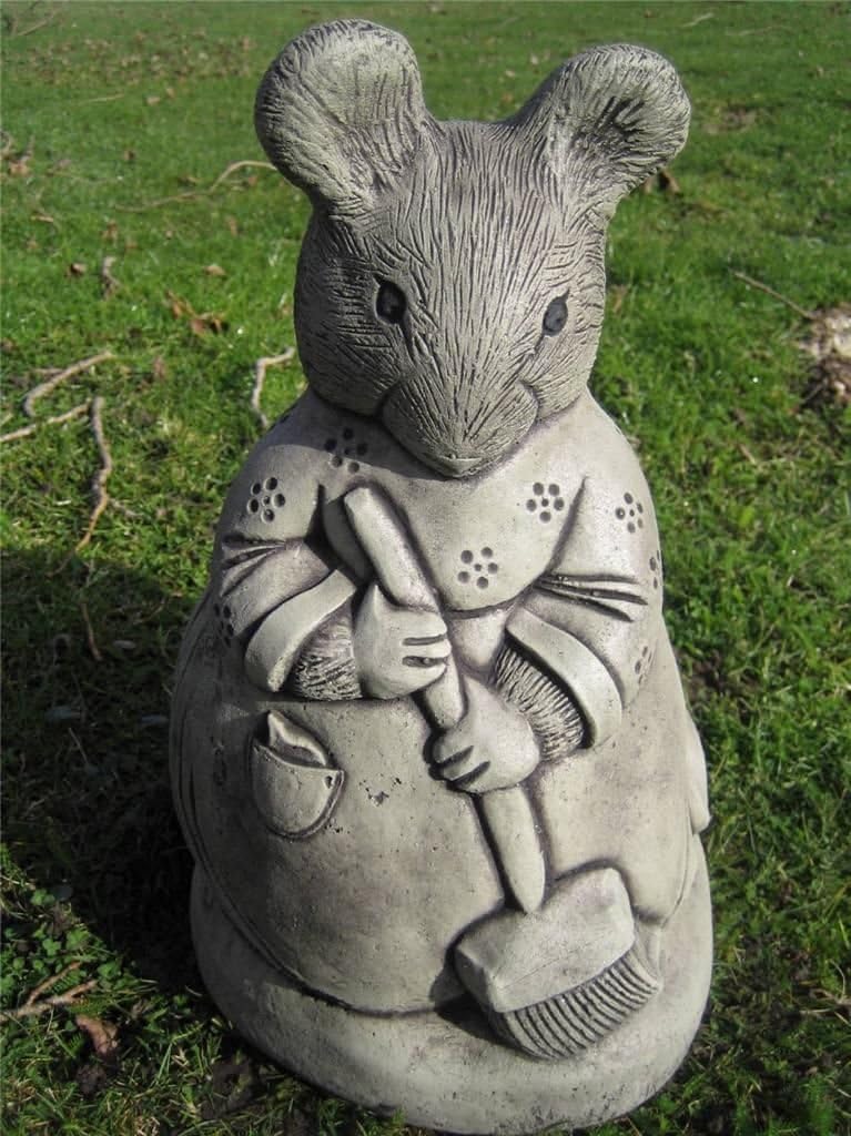 Neilsstonecraft Grey Mrs Tilttlemouse Stone Garden Ornament
