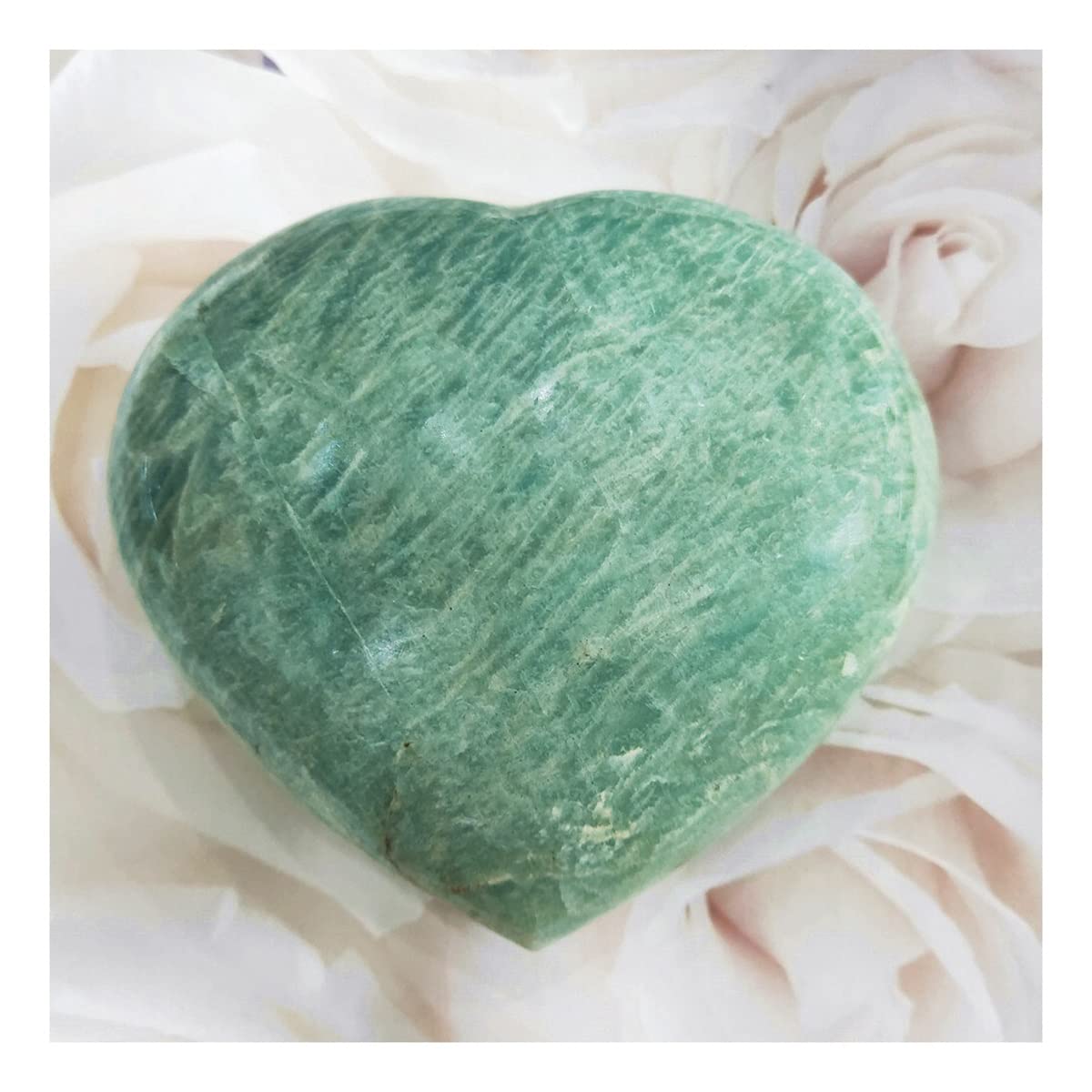 Cristaux d'amour sous forme de coeur en cristal naturel pour témoigner votre affection