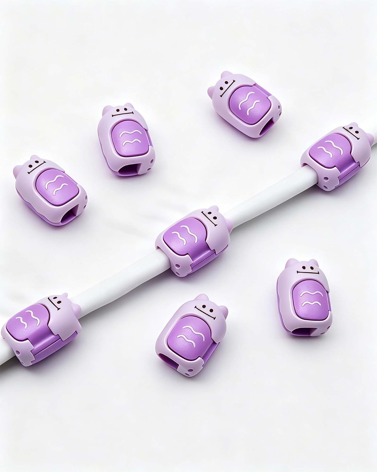 8 Pack Cute Bed Sheet Grippers,Duvet Cover Clips,No Slip Fasteners, Multi-Size Compatibility for Sheets, Quilts and Mattress (Purple)
