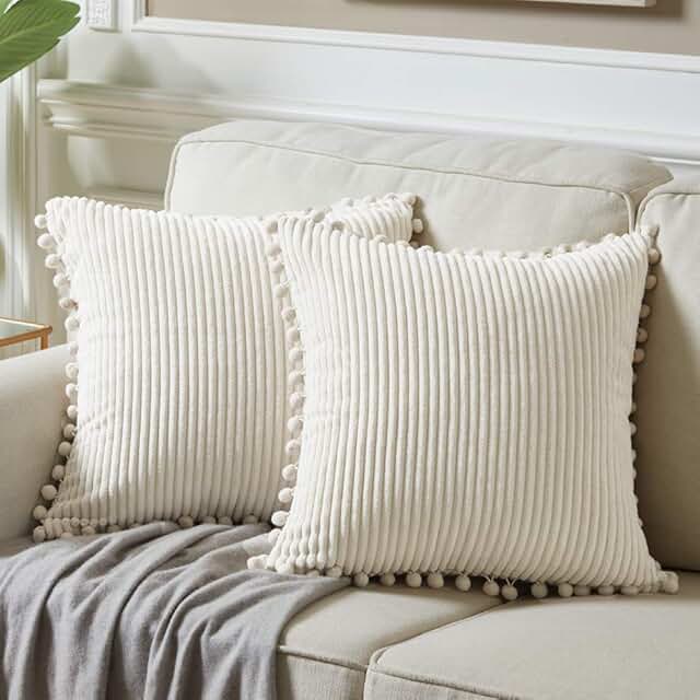 Decorative Pillows, Inserts & Covers Decorative Pillows, Inserts & Covers / Be