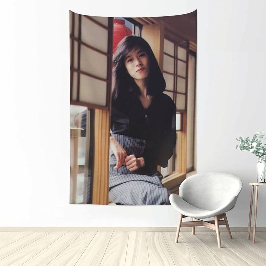 Amazon.co.jp: 中森明菜 タペストリーアニメインテリアデコレーション