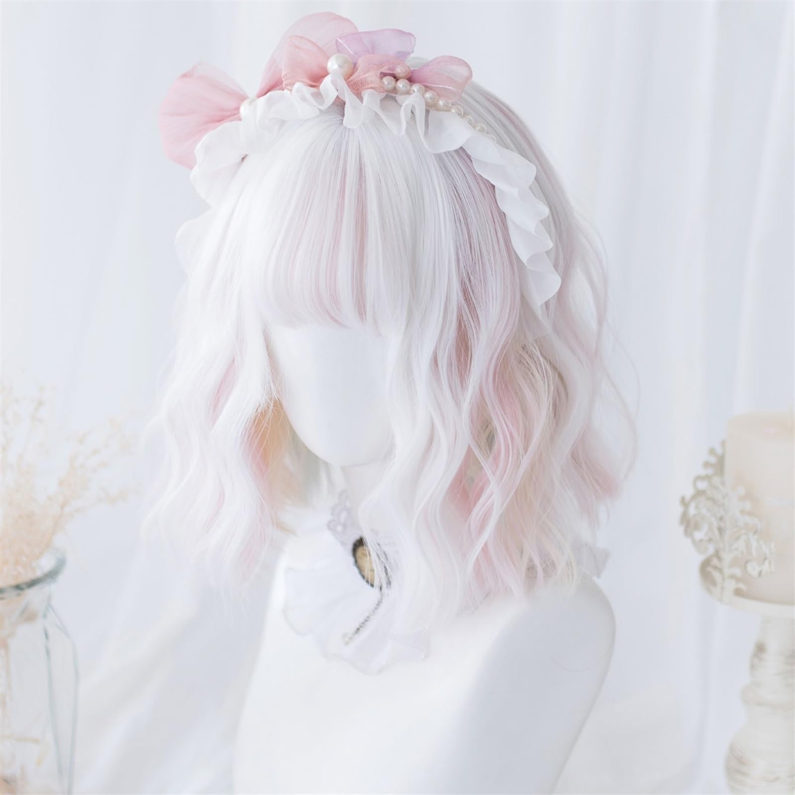 Peruka Cosplay odporna na wysokie temperatury, 30 cm, biała, różowa, dwukolorowa, syntetyczna peruka z grzywką, krótka, naturalna, falowana peruka dla kobiet