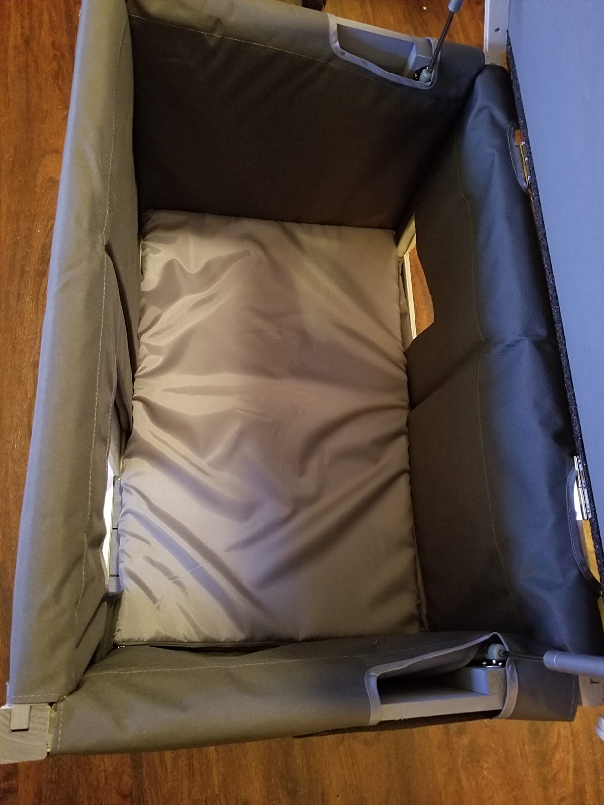 12/mo Finance Petsfit Insulation Kit Cabin Kennel Kit for Wooden Dog