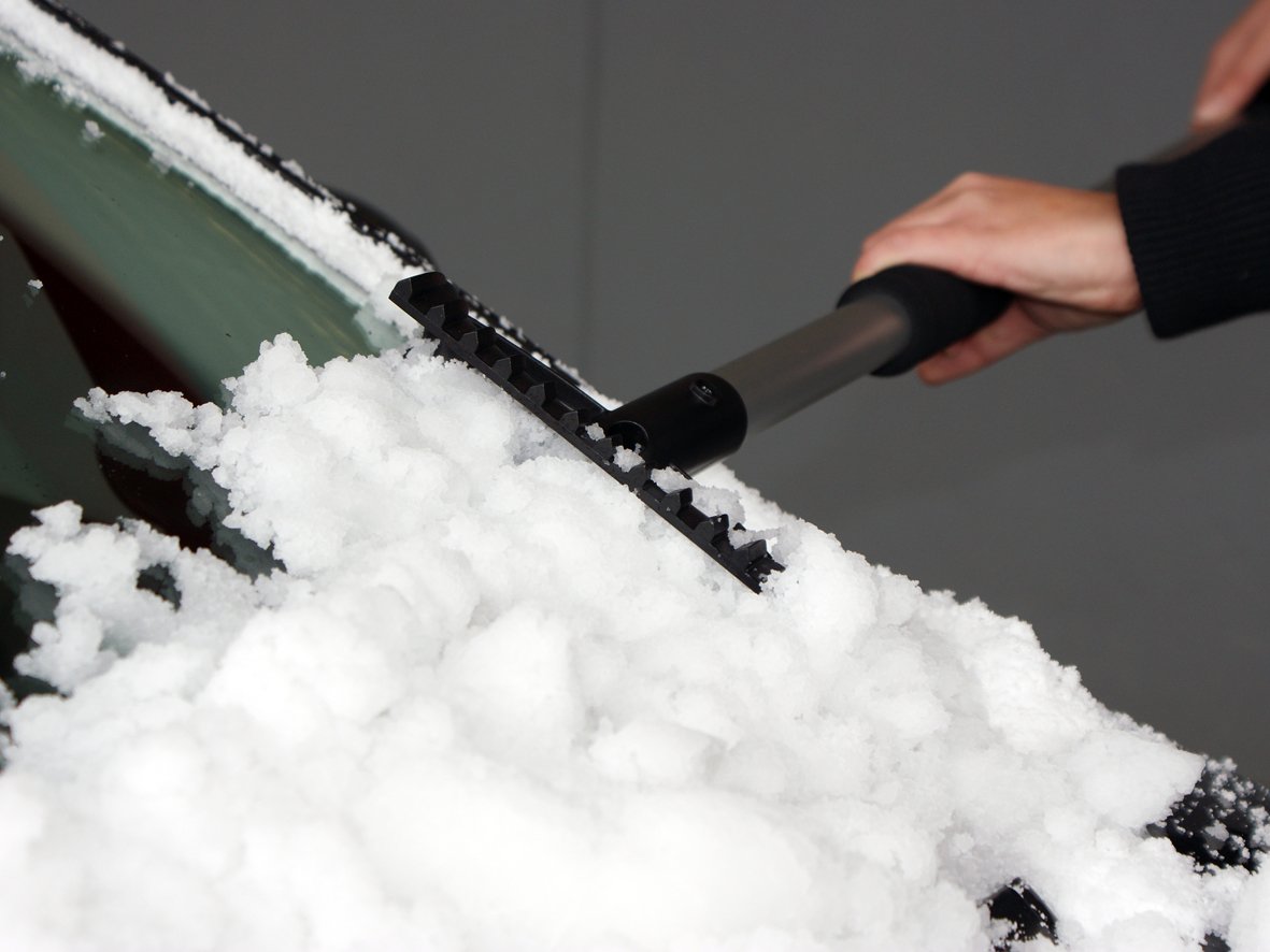 Scopa Per Neve Telescopica - Euro Accessoires Italia