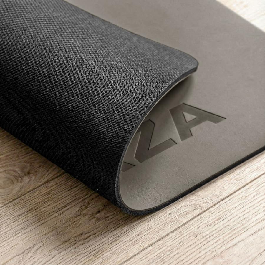 FORZA Yoga Essentials Bundle - Tappetino da yoga antiscivolo in PU + blocchi EVA + cinghia regolabile + cinghia per il trasporto - Set completo per yoga e pilates e flessibilità per casa e studio