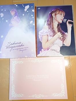 宮脇咲良SAKURAトレーディングコレクションHKT48 LE SSERAFIM le-sserafim-miyawaki-sakura-