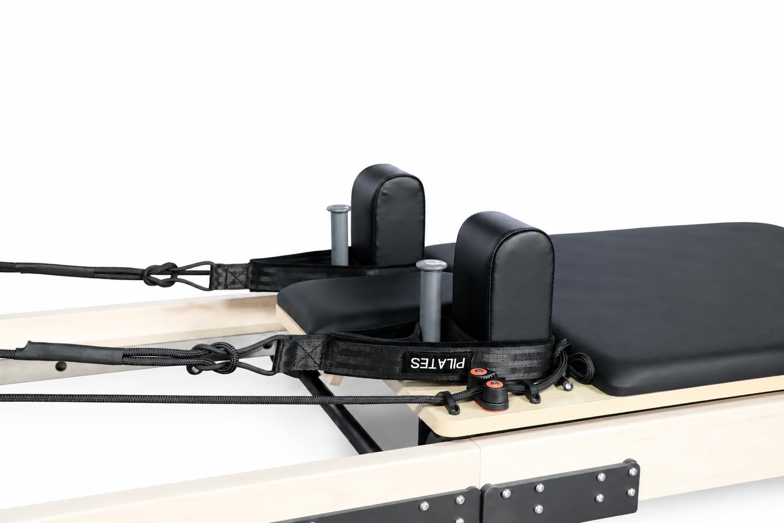 Reformer F1 – Macchina Pilates Pieghevole Professionale per Casa e Studio, in Legno d’Acero Nero, con Molle e Accessori Completi