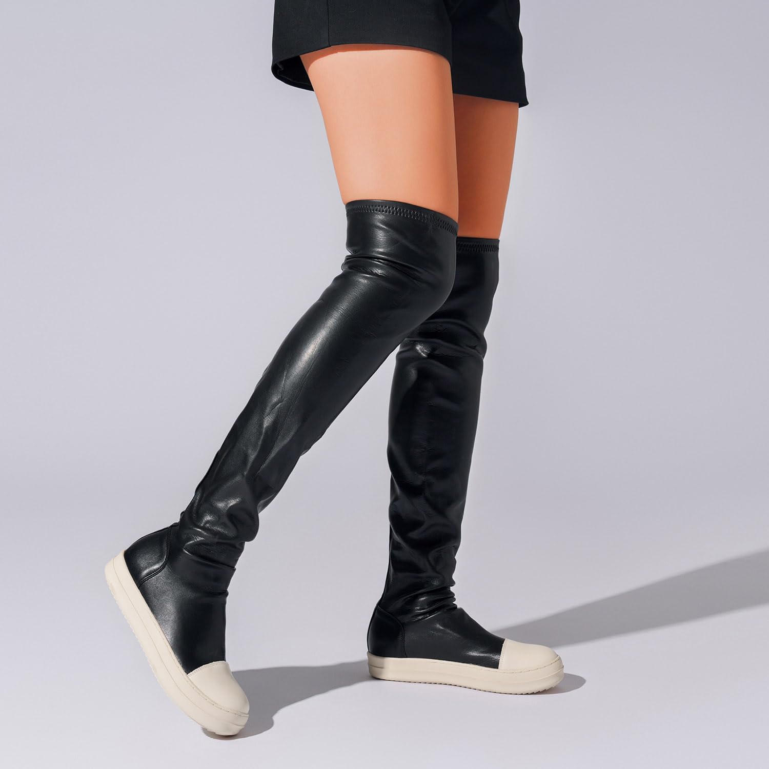 MOFEEDOUKA oberschenkelhohe Damen-Stiefel mit runder Zehenpartie, Overknee-Stiefel