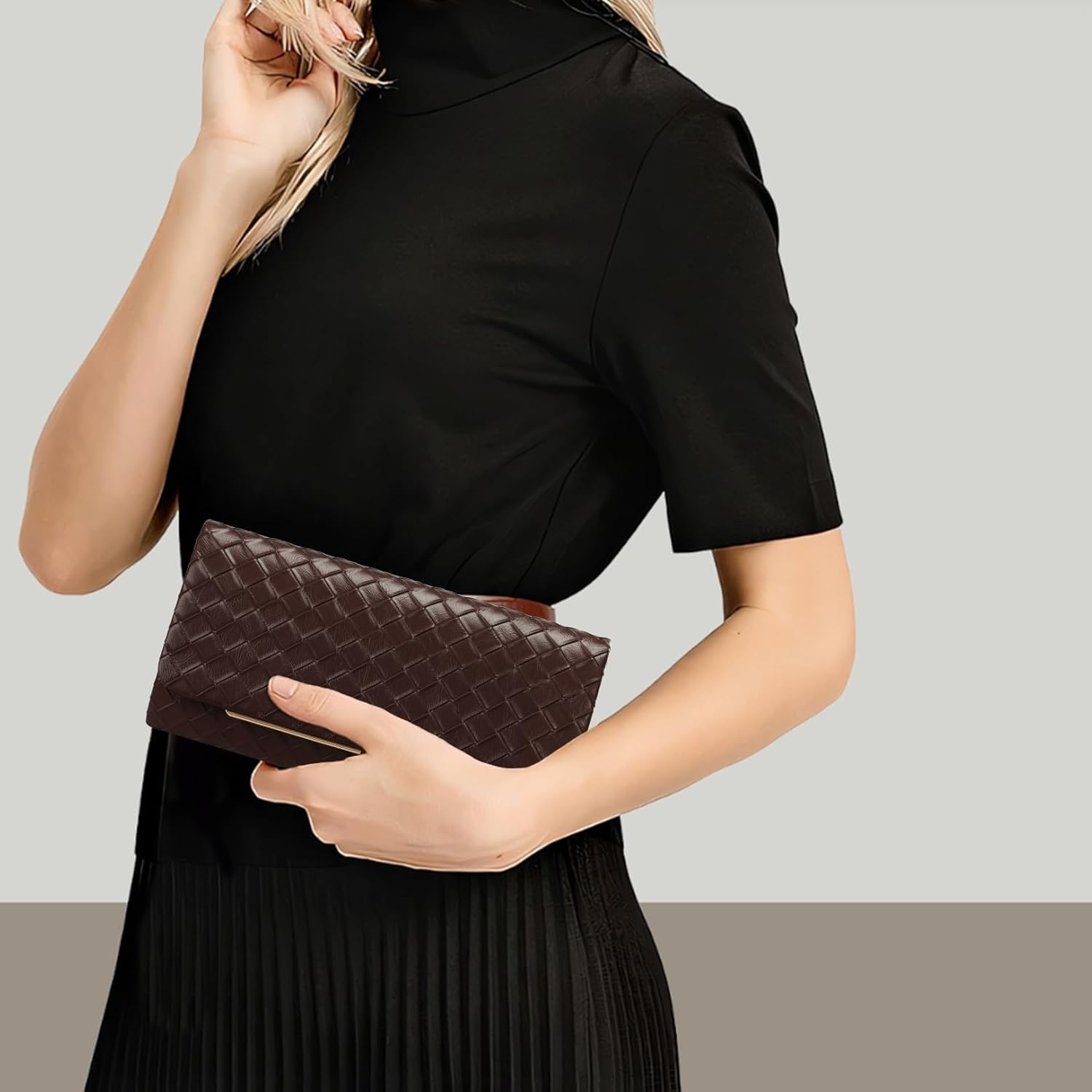 Women's Clutch Purse with Detachable Strap | Evening Handbags for Parties and Weddings - Image 2