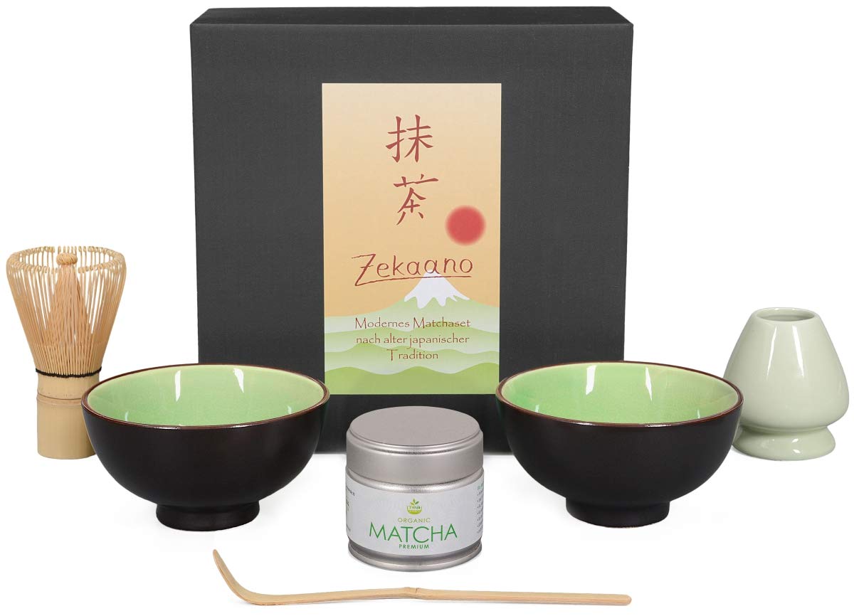 Matcha-Set 6-teilig, Sommer-grün, bestehend aus 2 Matcha-Schalen, Matcha-löffel, Matcha-Besen (Bambus), Besenhalter und 30g Premium Matcha in Geschenkbox.