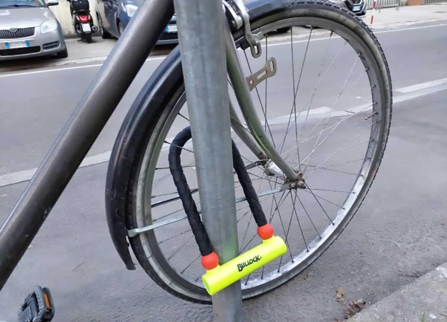 Bullock Urban XL, Bike Lock, Super Resistente alla Scalfitura, Ideale per Monopattini