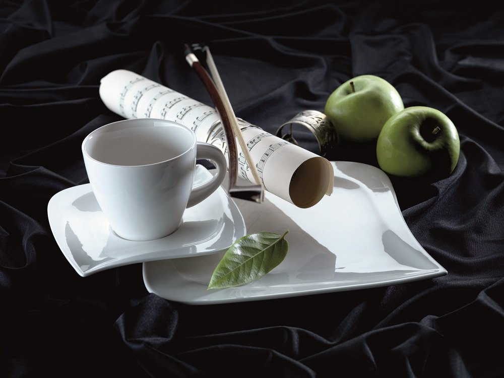 Verso by Mäser, Serie La Musica, Kaffeeservice 18-teilig, Porzellan Geschirrset für 6 Personen, 921172, Weiß