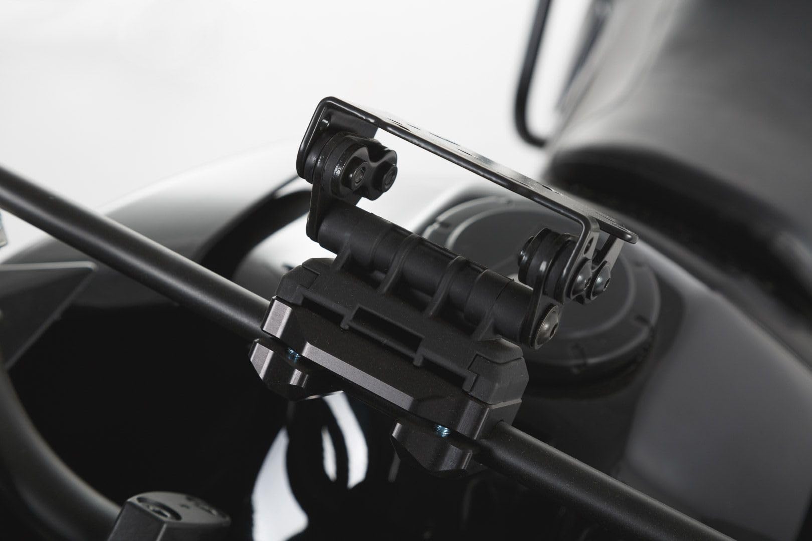 GPS.00.646.10500/b - Soporte de navegador para Soporte Parabrisas GPS Quick-Lock