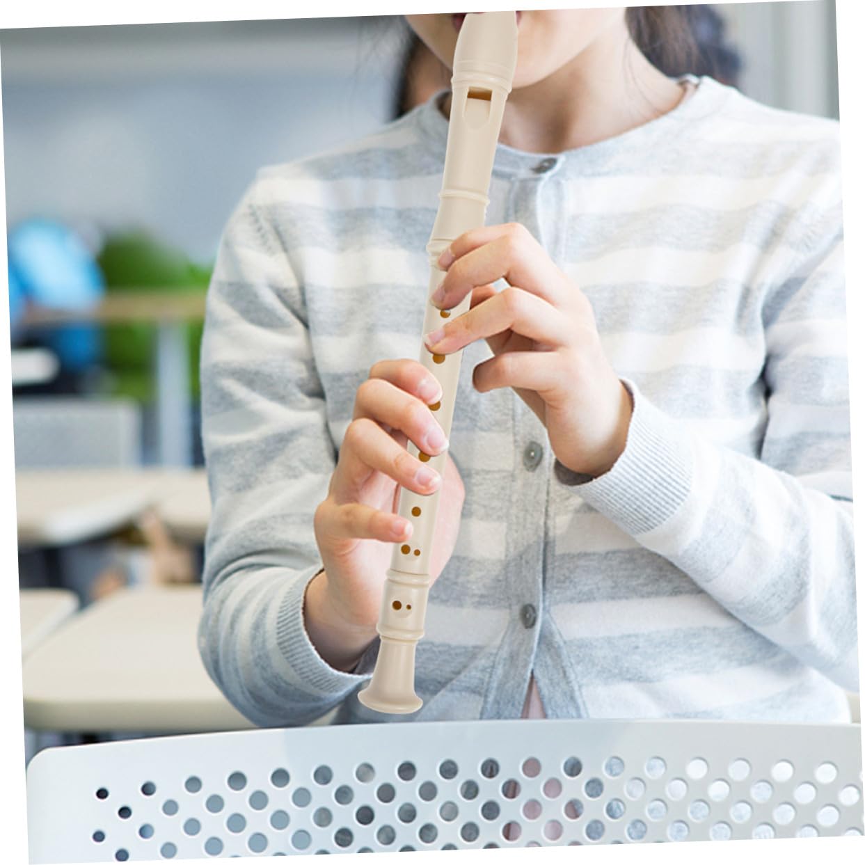 Clarinete Infantil de 8 Agujeros Beige de Resina, 1 Set | Instrumento Musical para Niños y Principiantes, Superficie Lisa sin Rebabas, Decoracion Colegio
