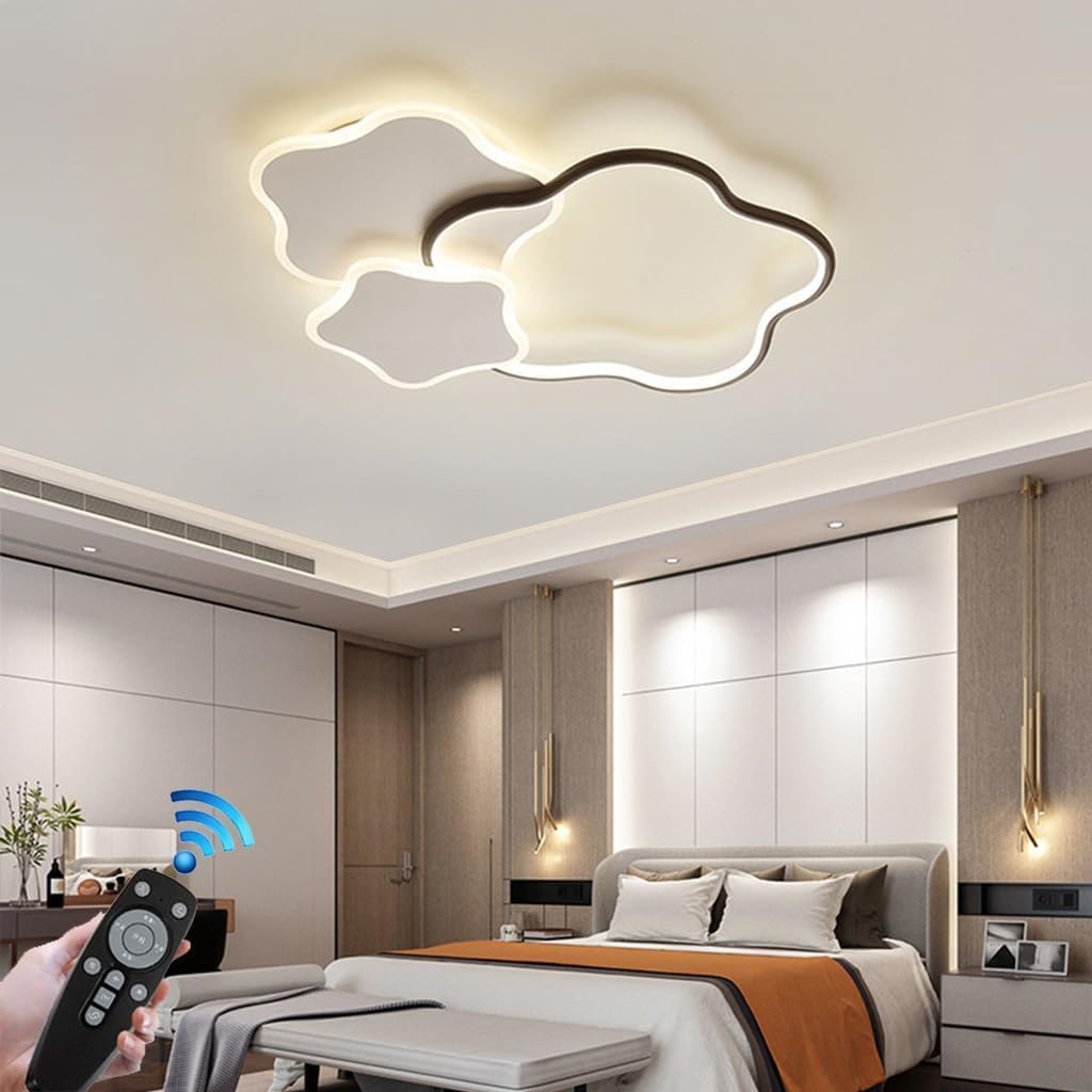 Chambre d'enfant lumineuse sans éblouissement avec plafonnier LED étoile ajustable