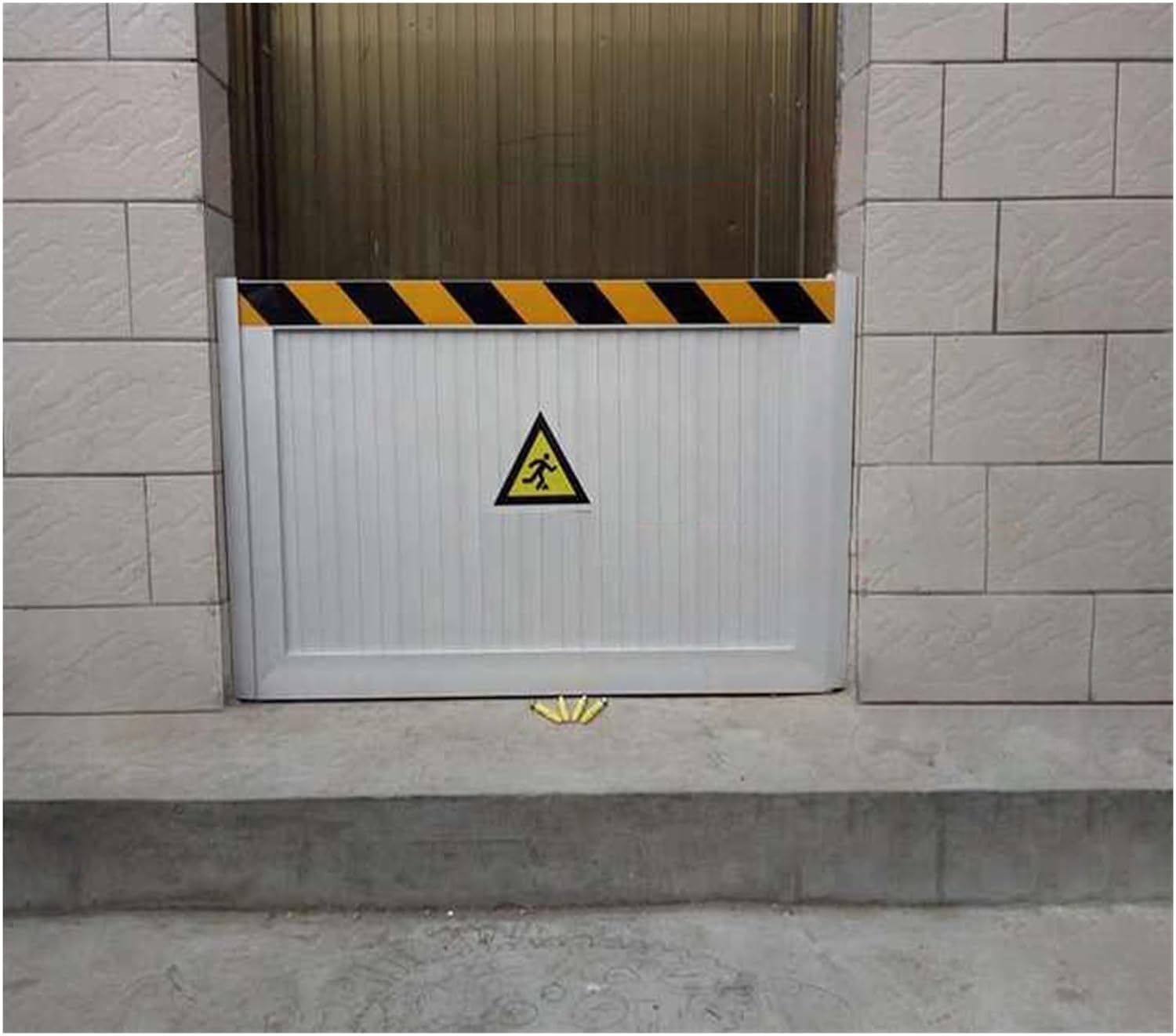 Barrière de protection contre les inondations en aluminium argenté H50cm
