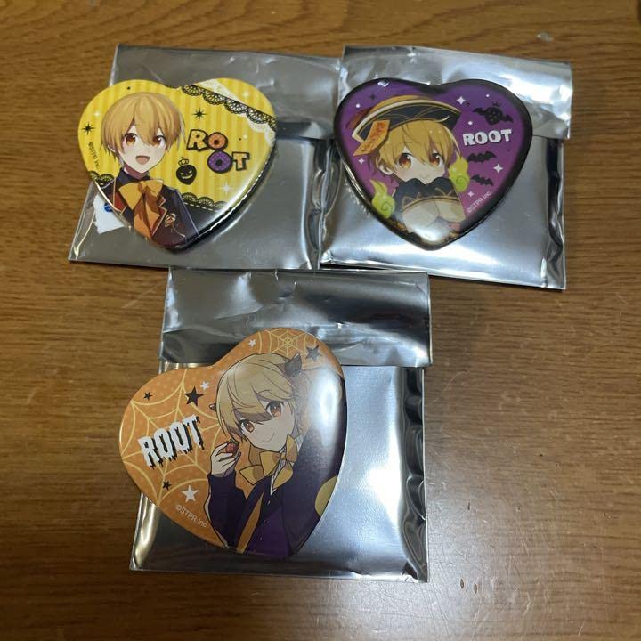 Amazon.co.jp: すとぷり2022ハロウィンハート缶バッチるぅとくん