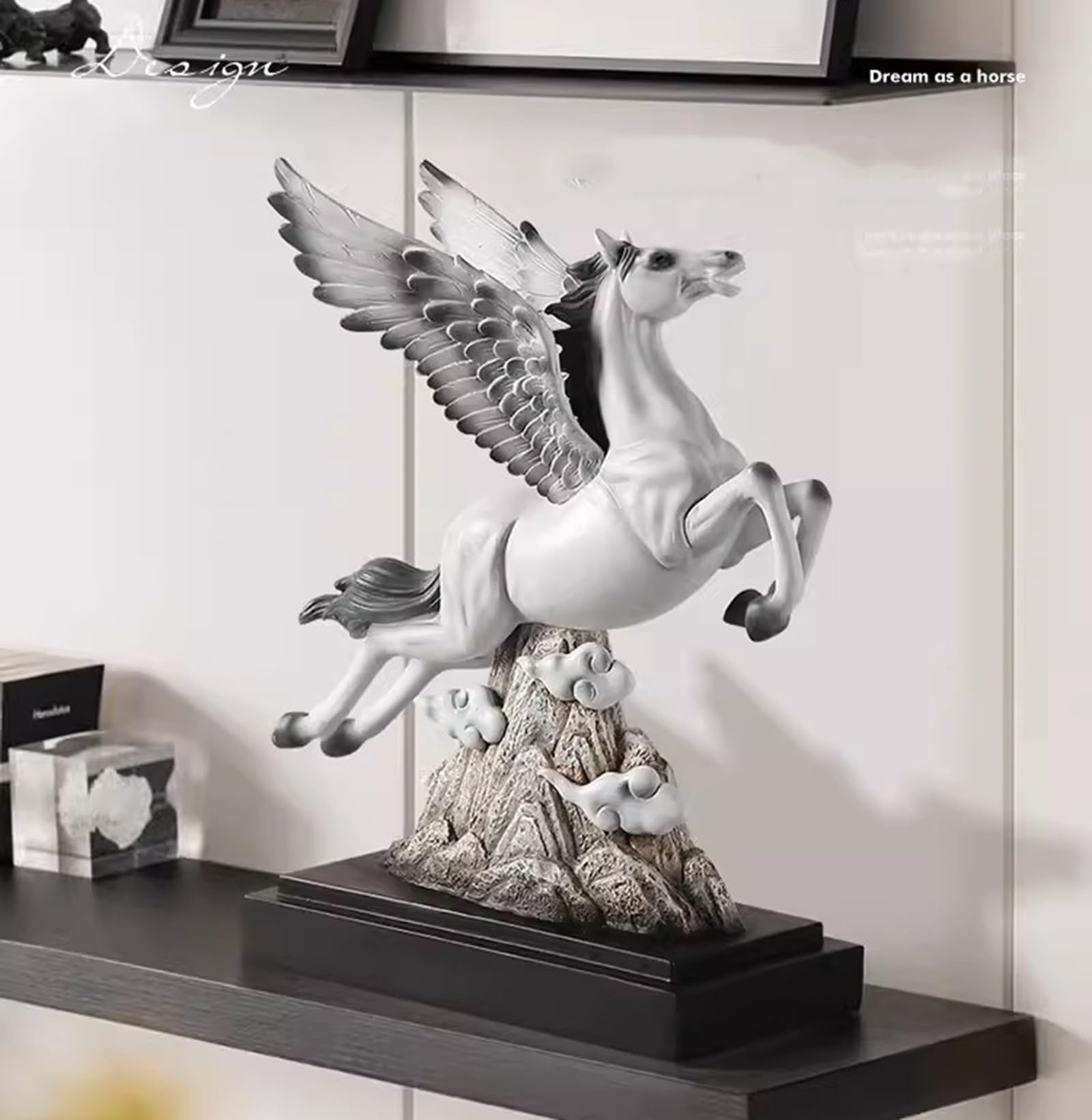 Amazon.co.jp: 創造的な馬の装飾品、ペガサスの彫像、彫刻、樹脂工芸品