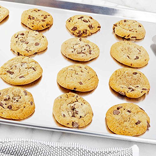 Restaurantware-Met Lux 18 x 26 Inch Full Size Baking Sheet, 1 Heavy-Duty Cookie Sheet - Evenly Bakes Treats, Make Pastries, Pizzas, or Cookies, Aluminum Sheet Pan, for Commercial Ovens by Restaurantware - Used condition - Image 3