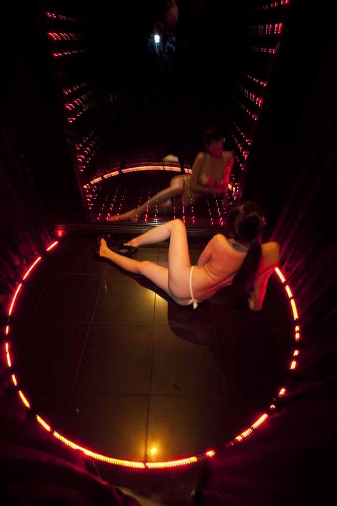 Amazon.co.jp: 『月刊NEO 森下悠里』 限界ギリギリのポーズ