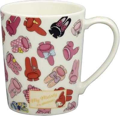 Amazon Co Jp Peanuts ピーナッツ スヌーピー 九谷焼 マグカップ 山水柄 Sn361 11 ホーム キッチン