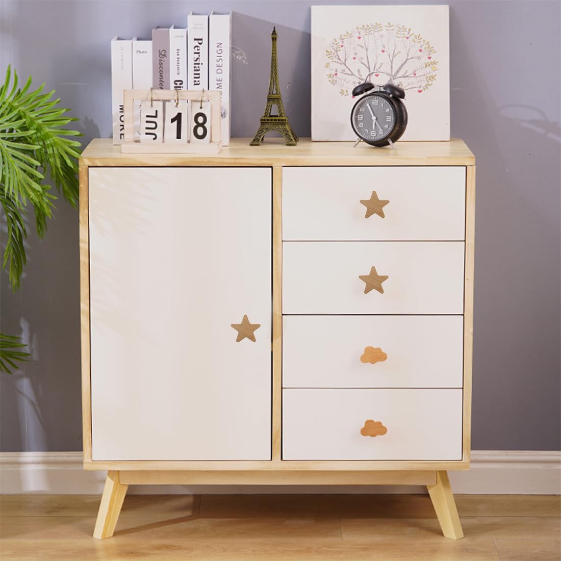 4 Pomelli per Porte Bambini, Cassetti Guardaroba Camerette. Con Nuvole e Stelle. Set da 4.