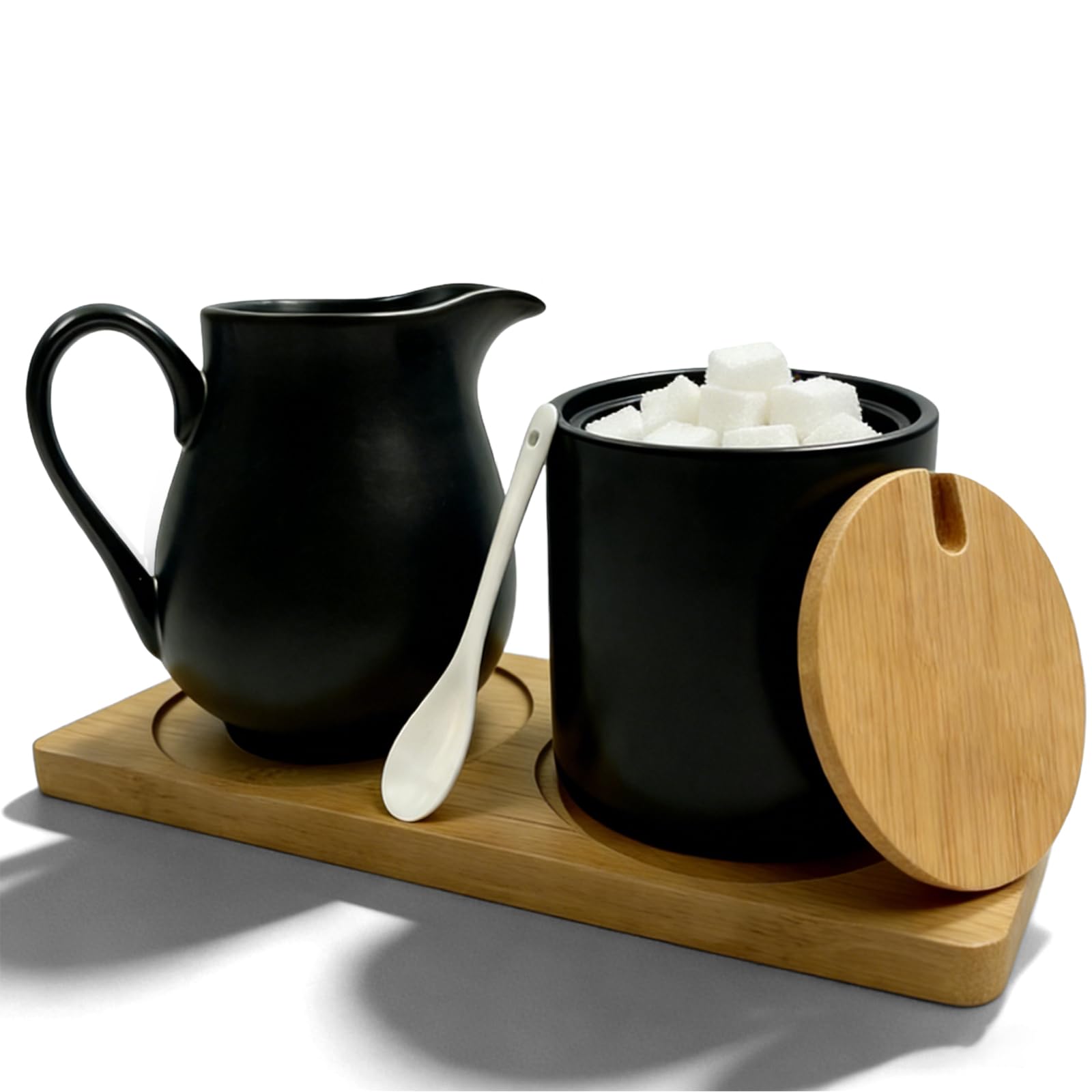 GOMETY Set latte e zucchero con coperchio e cucchiaio, in ceramica, con vassoio in legno, lavabile in lavastoviglie e microonde, per caffè e cappuccino (nero)