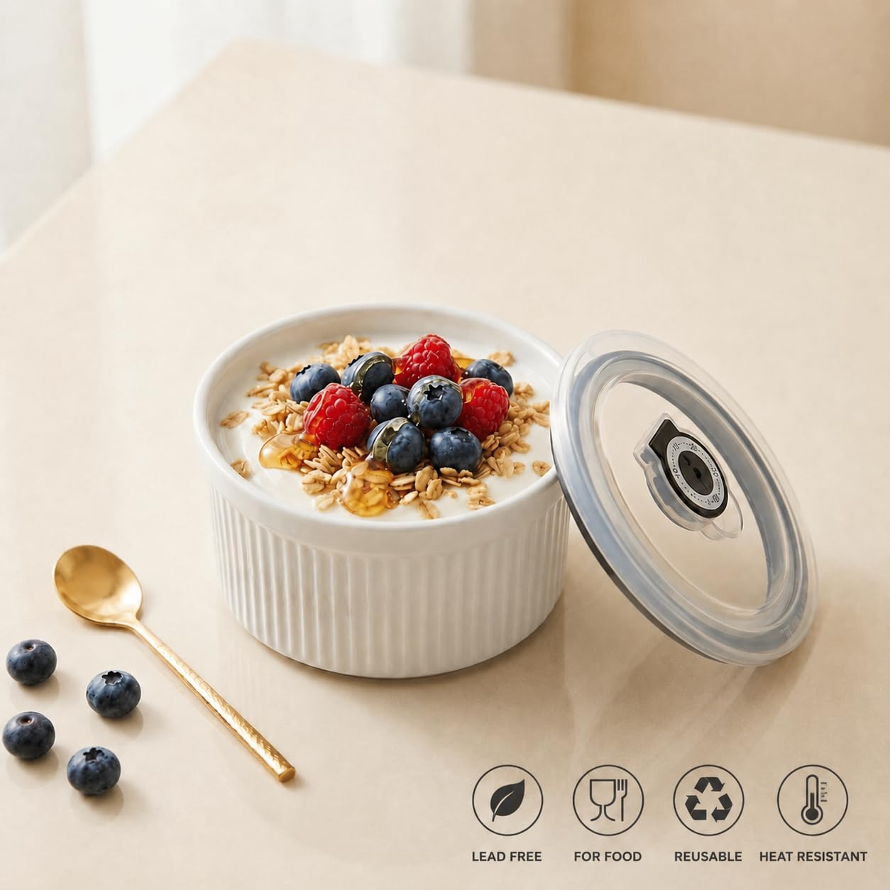 Lot de 4 ramequins avec couvercles - Passent au four - 414 g - Pour crème brûlée - Petits ramequins en porcelaine pour pâtisserie, soufflés, sauces, desserts - Blanc (11,4 cm)