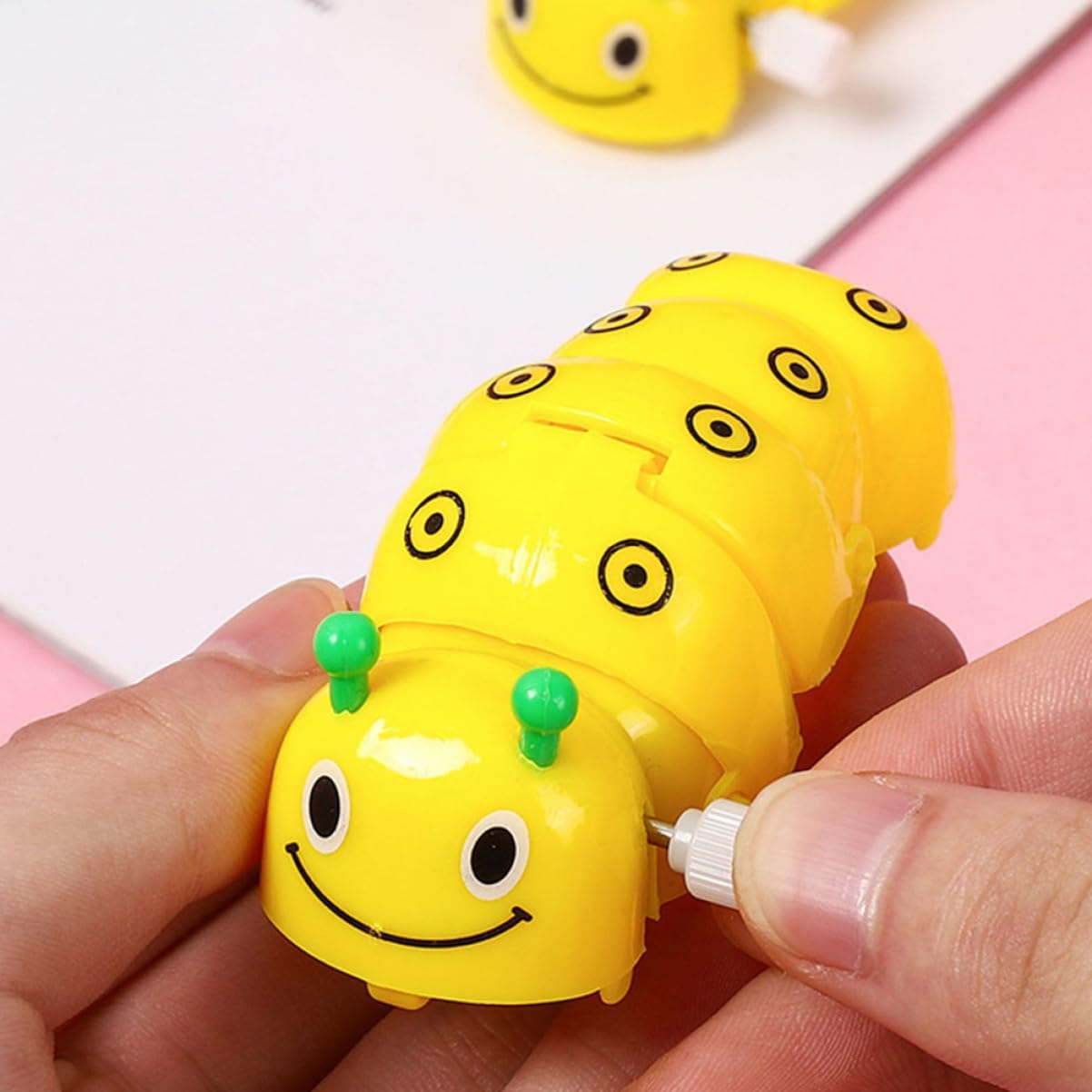 Toddmomy 8 Pack Wind up Caterpillar Toys Abs Clockwork Educational Playthings for Toddlers Easy-Grasp Kid Sensory Toys Party Favors(Random Color)