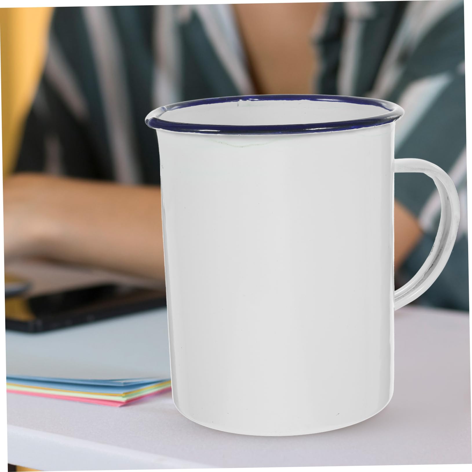 2 Stück Emaille-messbecher Wasserbecher Tragbare Tassen Trinken Kleine Tassen Tragbarer Tasse Outdoor-camping-becher Im Freien Camping Emaille Weiß