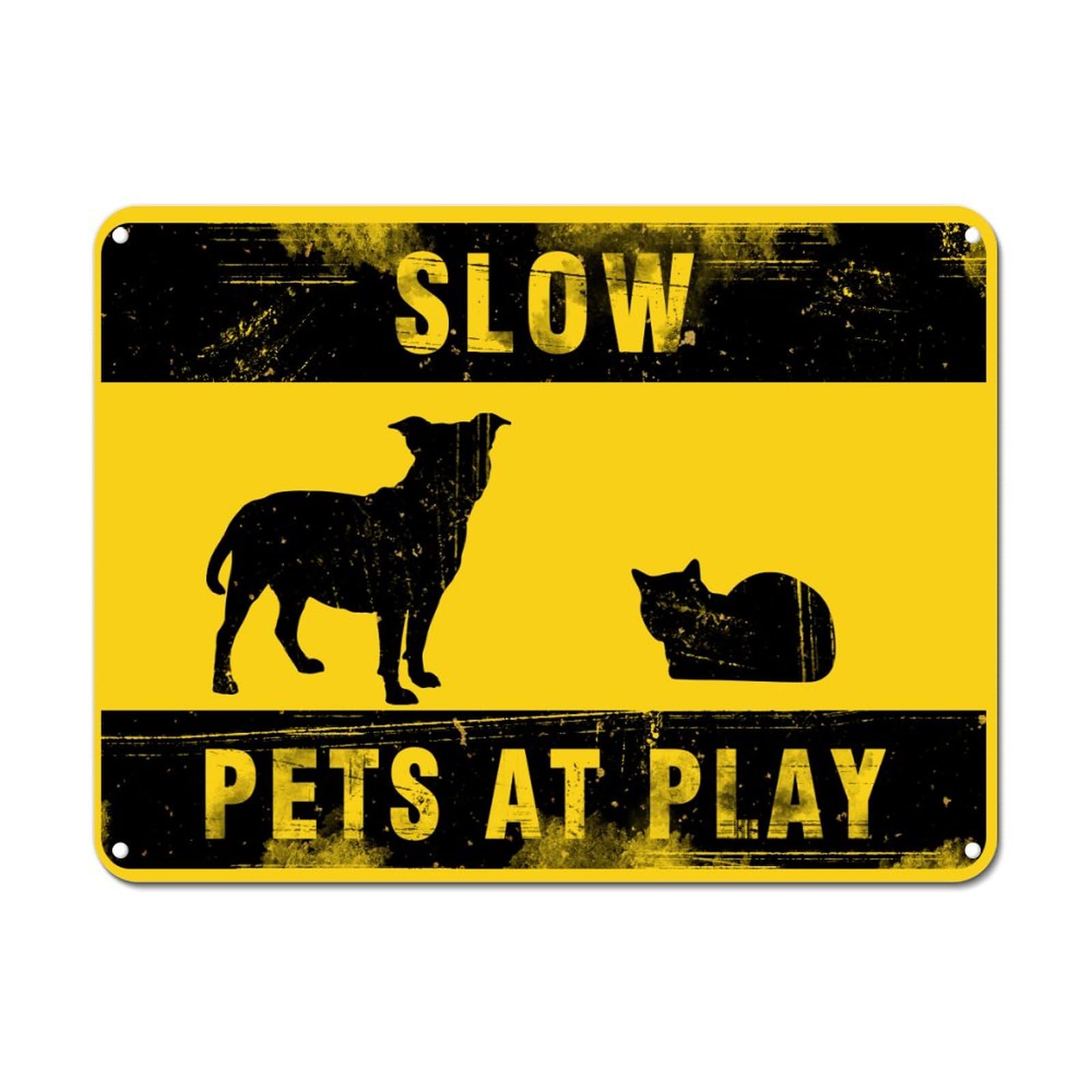 ENEDNATE Slow Pets at Play Vintage Warning Metal Sign 12x16 Inch Modern Waterproof Caution Notice Aluminum Tin Signs for Indoor & Outdoor Road Community Street Park Decoration Wall Art