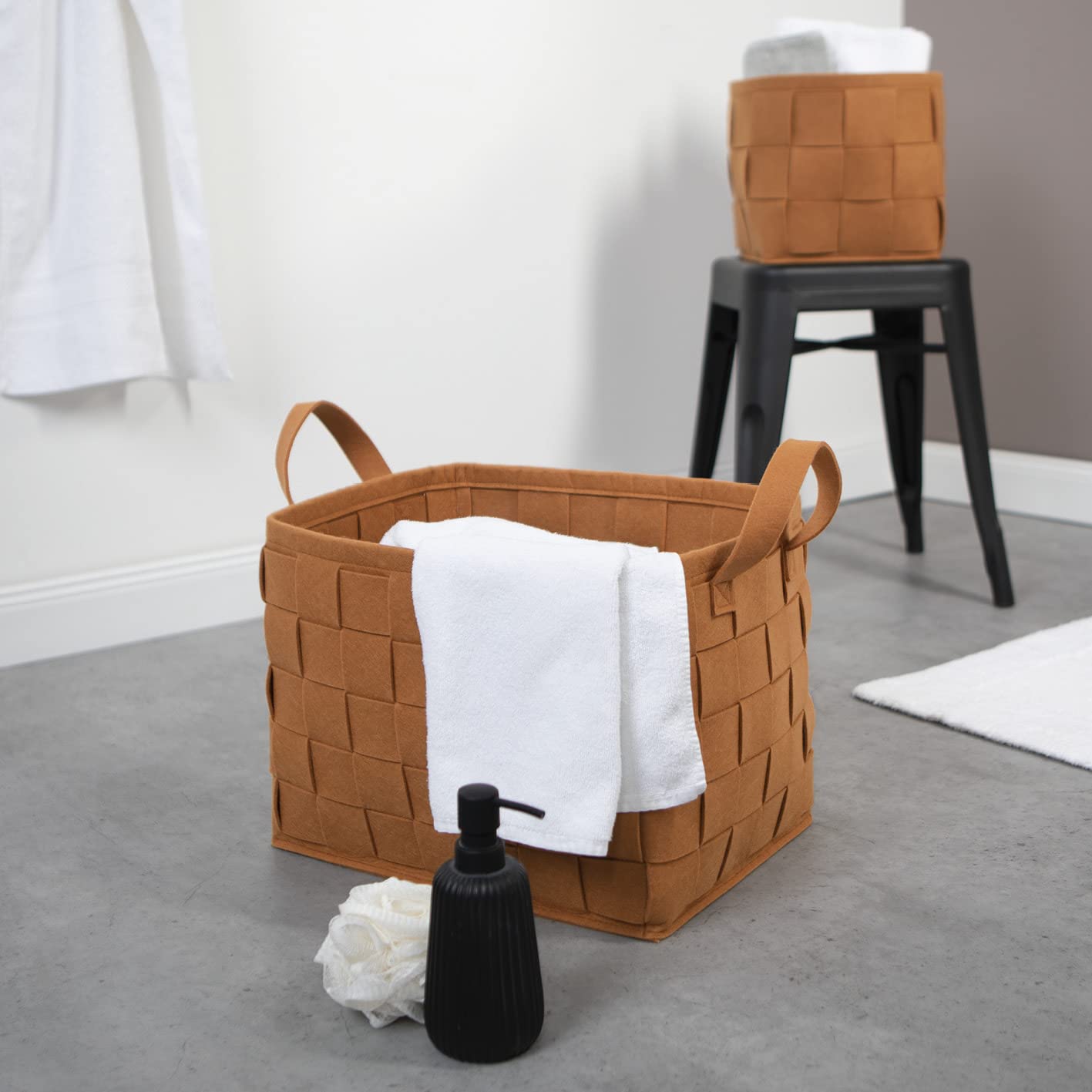 Froadp Vilten mand voor haardhout met stevige handgrepen, opvouwbare multifunctionele opbergtas voor speelgoed, kranten en tijdschriften, 2 stuks