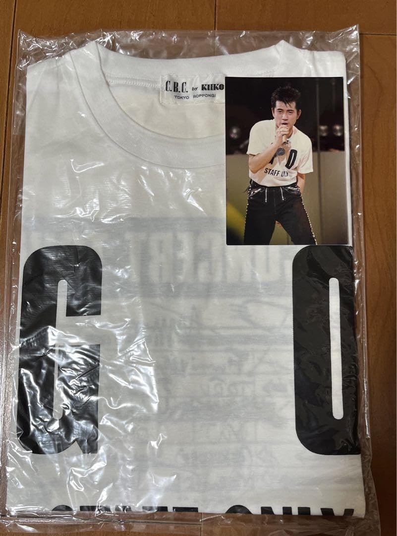 Amazon.co.jp: チェッカーズ ツアースタッフTシャツ生写真付ベスト 