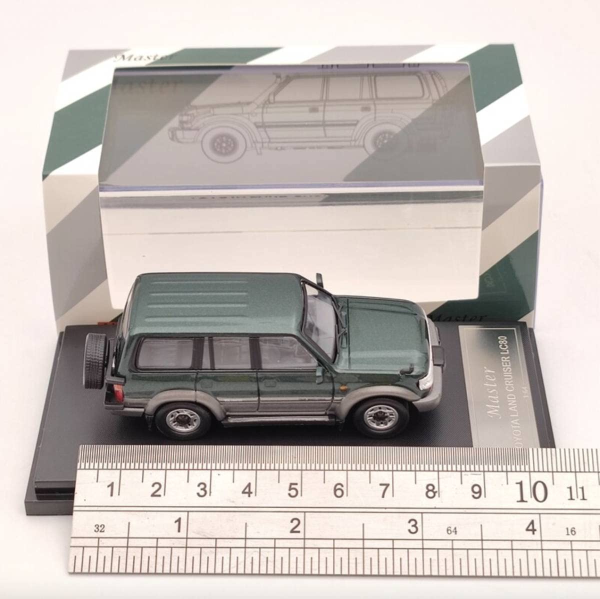 Amazon | 1:64 ミニカー フィギュア ミニカー Toyota Land Cruiser