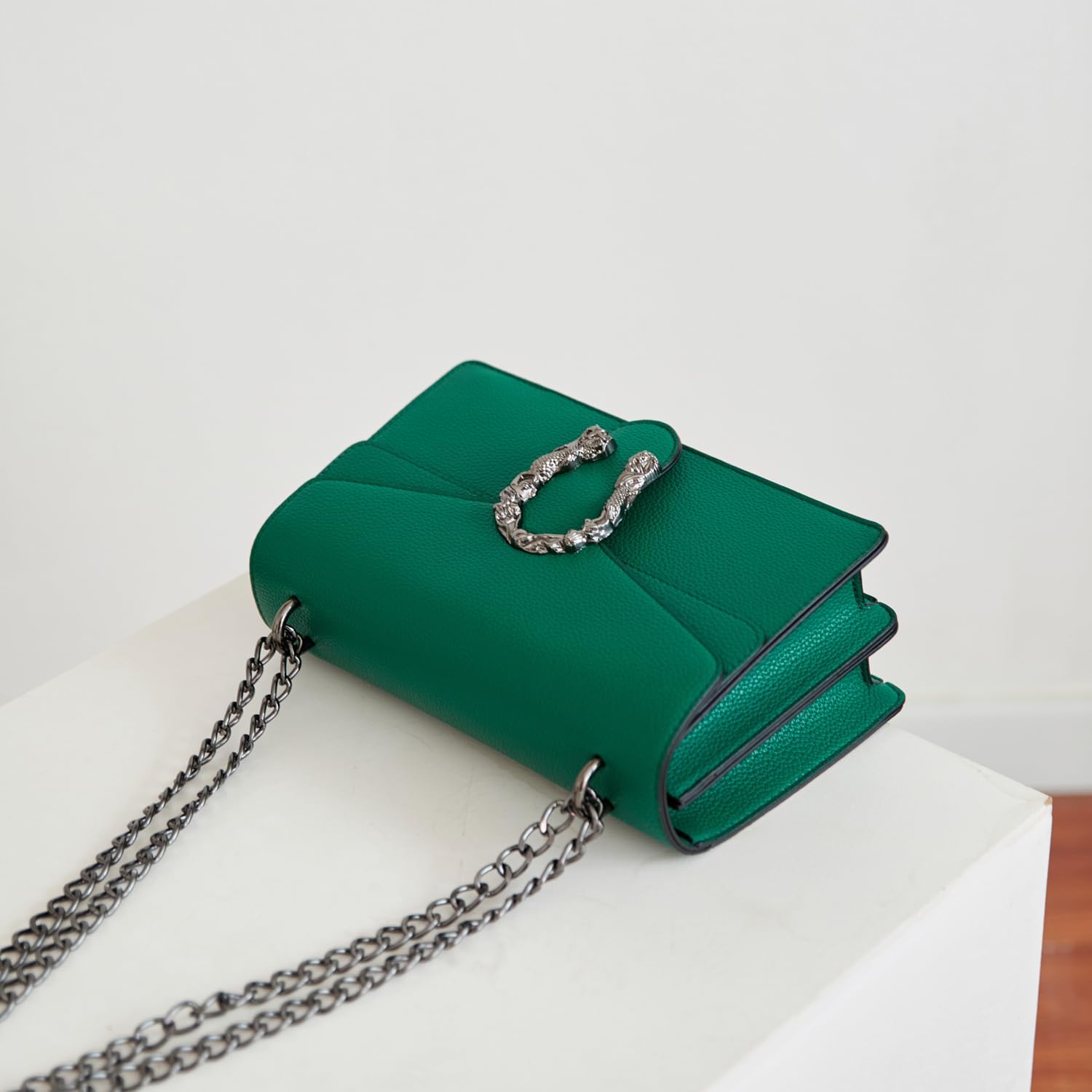 Chain Crossbody Bags Purses for Women Trendy,Fashion Evening Bags Satchel Handbags,Cute Vegan Shoulder Bag - Image 5