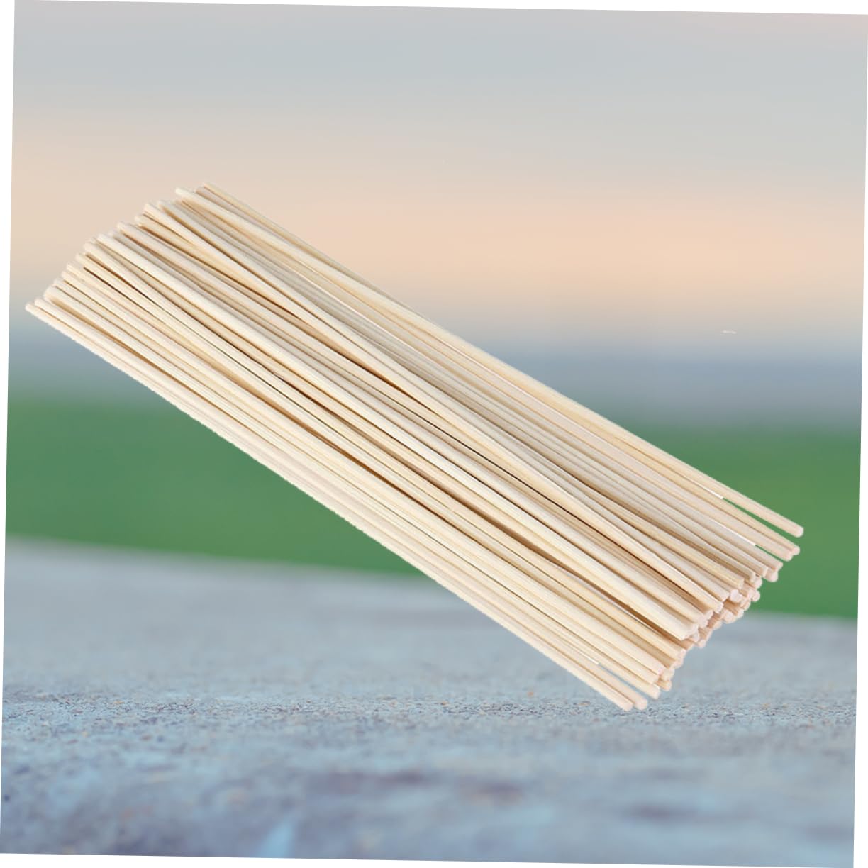 Cabilock 100pcs Oil Diffuser Replacement Sticks Natural Rattan Sticks for Aromatherapy Essential Oil Diffuser Refill Scented Oil Diffuser Use Air Purifying Fragrance