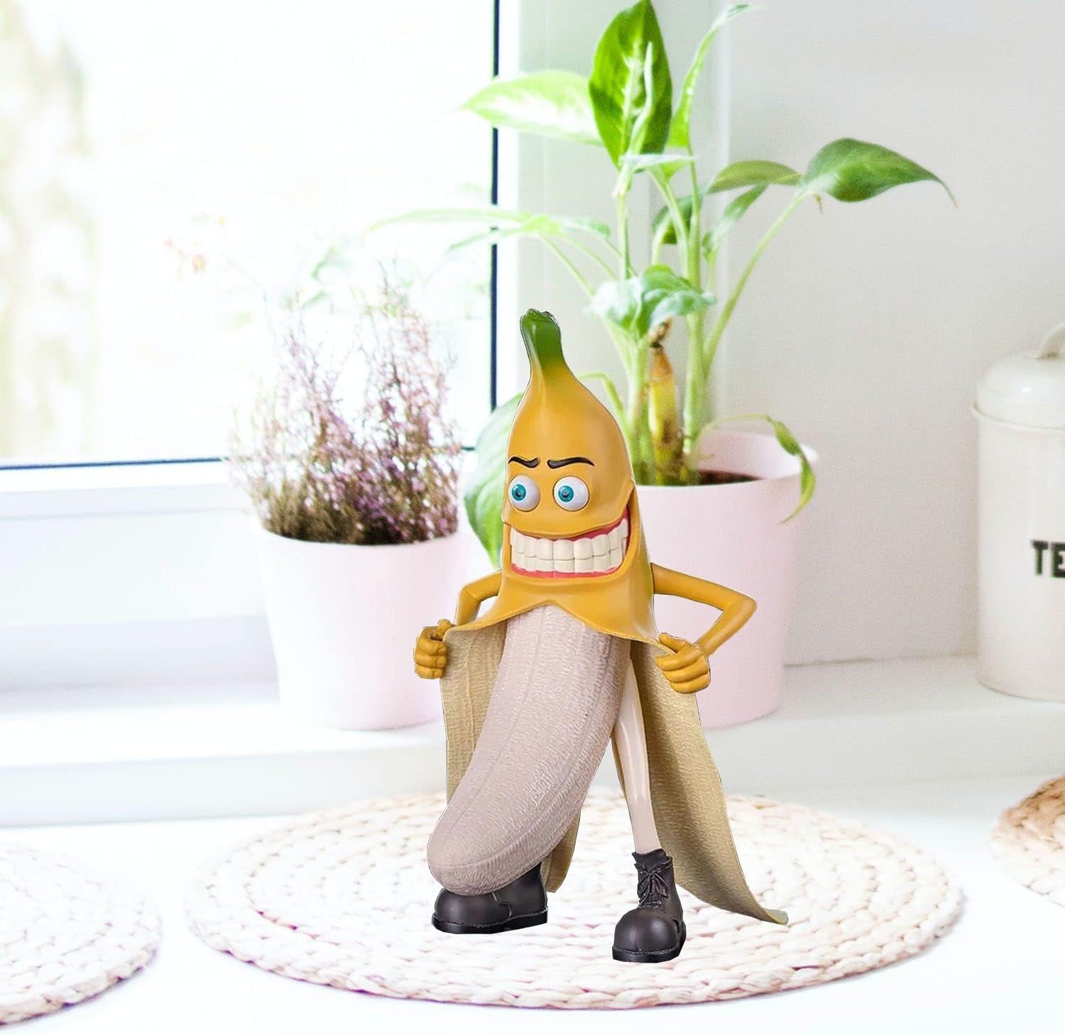 Azazaza Evil Banana Garden Statues, 7.87 Inch Resin Banana Man