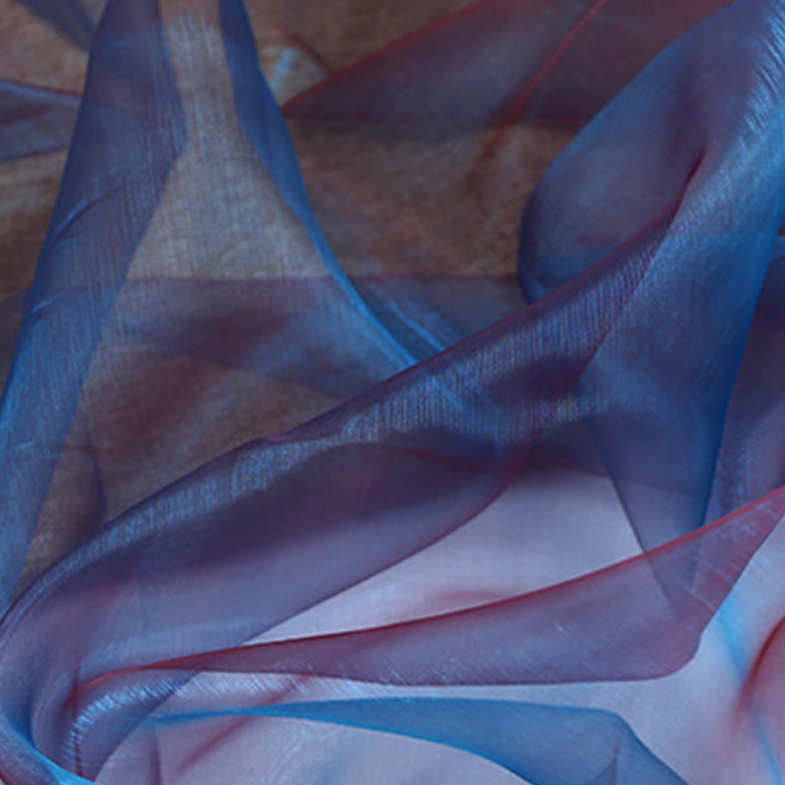 1.5M Iridescent Organza Fabric,Gradient Organza Polyester Fabric,Organza Fabric 1 Meter,Iridescent Holographic Gauze Fabric for Stage Costume,Performance Costume,Blue and Red
