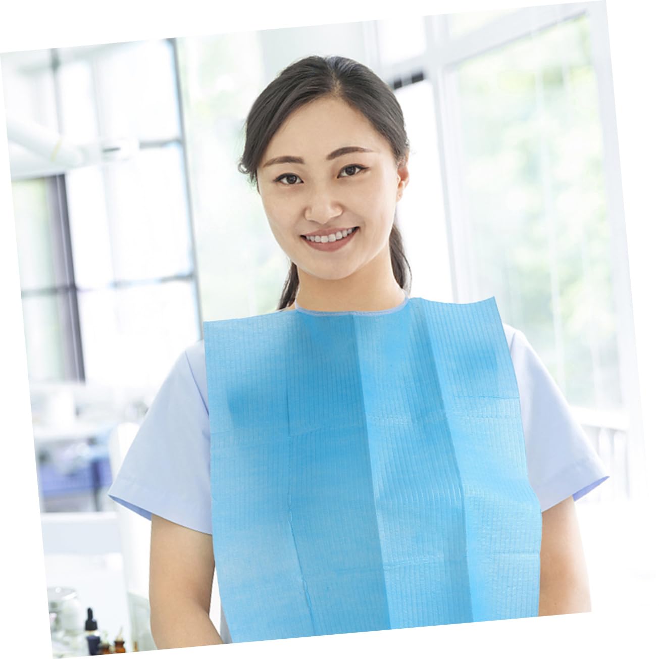 Cabilock Pcs Bibs Napkins Disposable Dentist Bibs Napkins Wear-Resistant Lightweight Easy to Carry for Beauty
