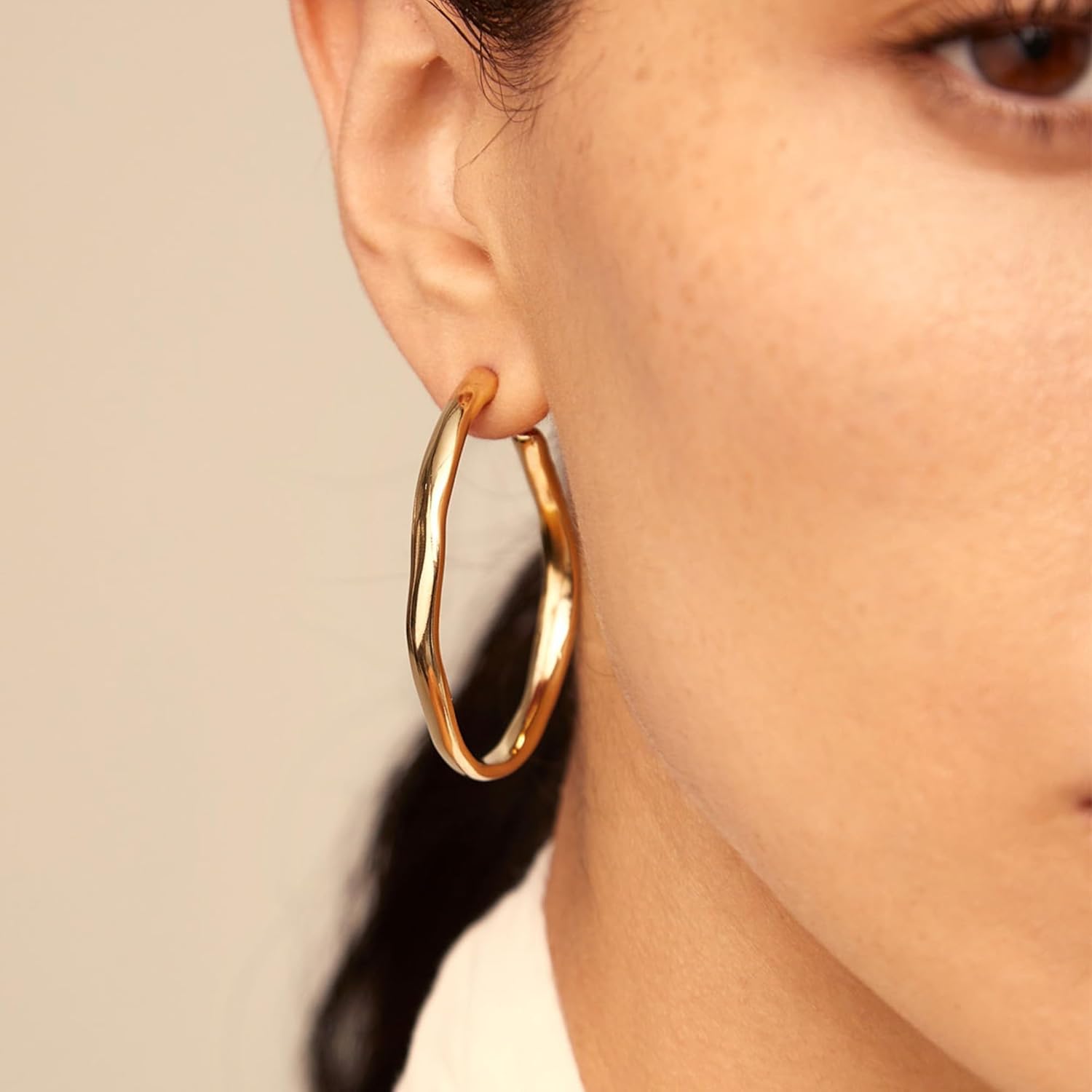 UNOde50 OHMMM.. Open Hoop Earrings - Image 4