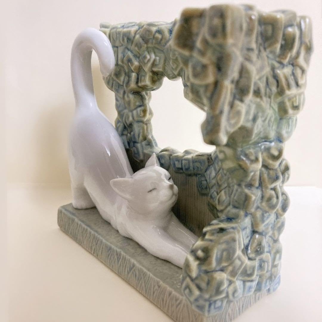 Amazon.co.jp: リヤドロ No.8070 ナチュラルフレーム〈仔猫〉フィギュ