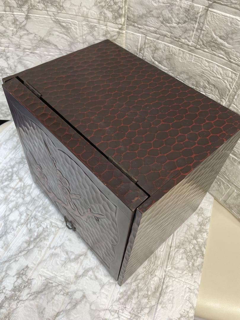 Amazon.co.jp: 鎌倉彫 鏡台 箱型 伝統工芸 : ホーム＆キッチン