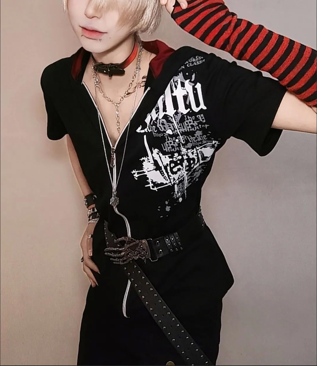 Women’s Y2K Zip Up Hoodie Short Sleeve Graphic Jacket Grunge Gothic Top Vintage 90s E-Girl Streetwear Clothes