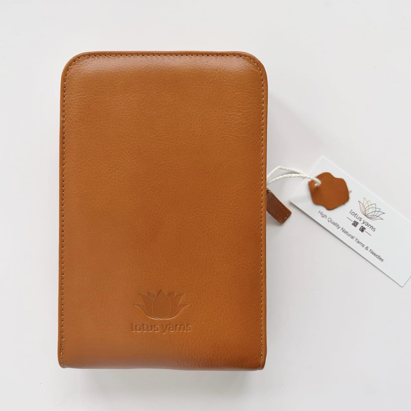 Lotus Yarns Orgeletui aus echtem Leder, organisierte Stricknadeltasche zur Aufbewahrung von festen/austauschbaren Rundstricknadeln und Zubehör (leeres Nadeletui)