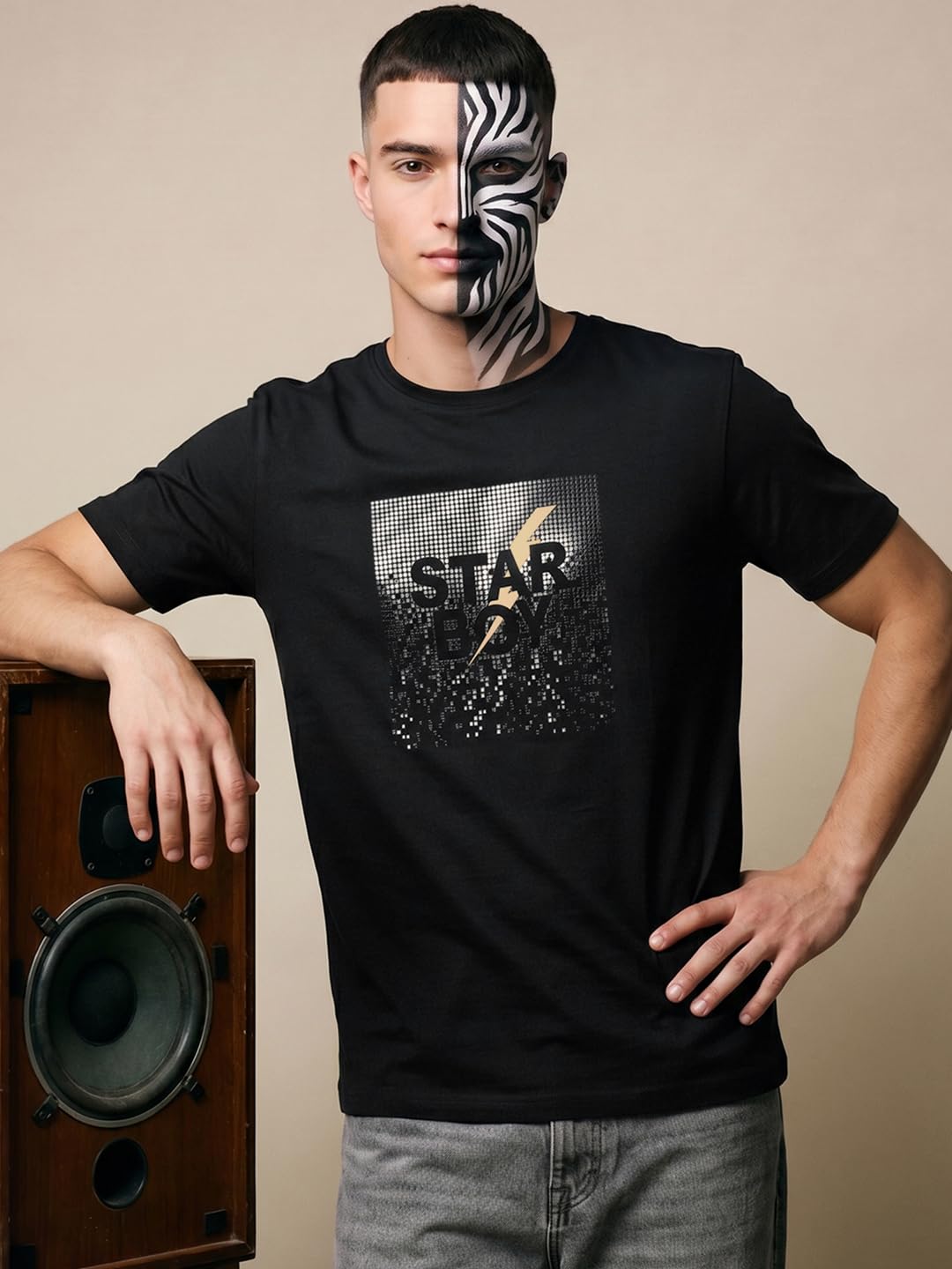 Bewakoof Party Animal - T-shirt da uomo in cotone con stampa laminata, vestibilità regolare, mezza manica