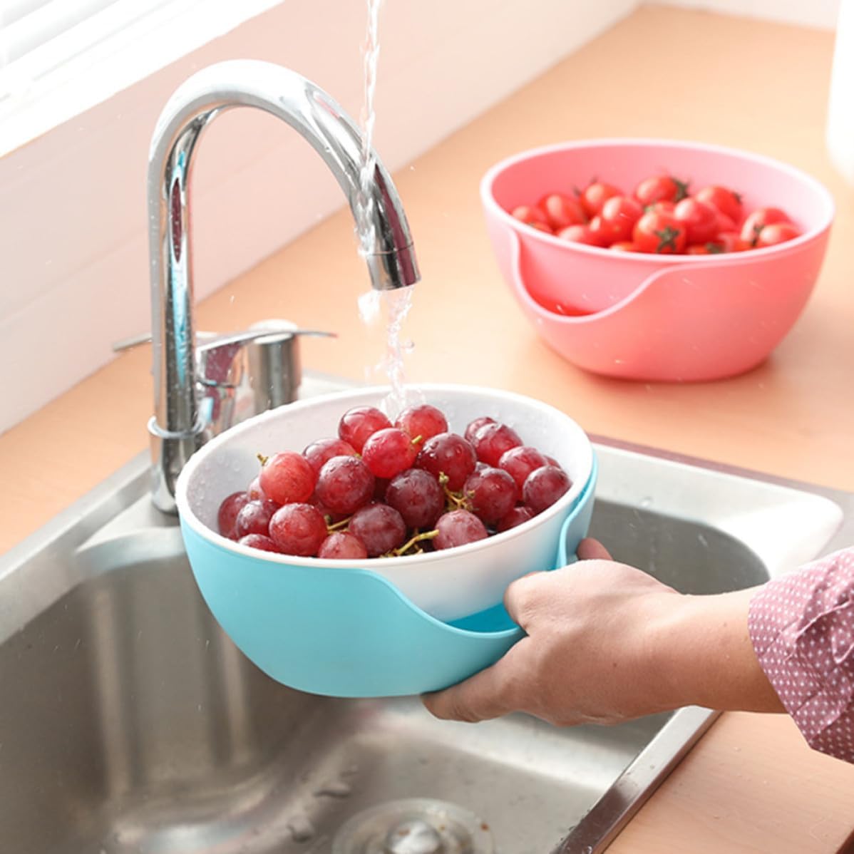 Hemobllo Double Dish Plastic Nut Bowl with Shell Holder for Shelled Nuts