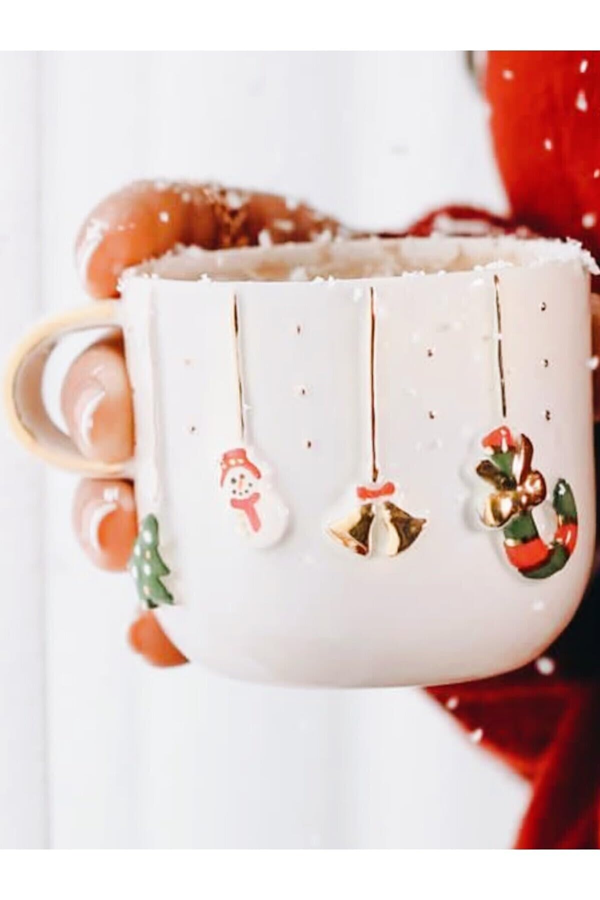 Celine's Wonders Kabartmalı 24 Ayar Altın Dekorlu El Yapımı Kupa 300 ml Yılbaşı Kupa Christmas Mug Yılbaşı Fincan 1 Adet