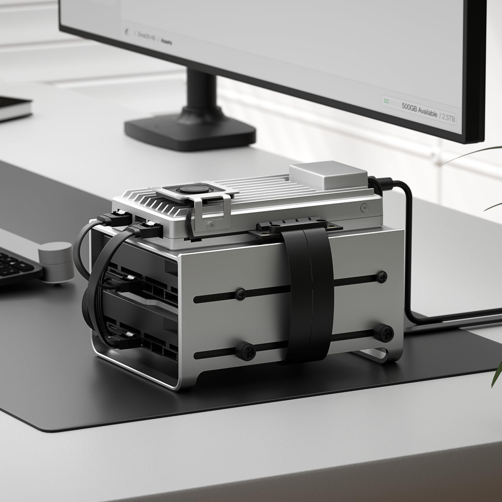 ZimaBoard Support HDD à 2 baies pour ZimaBoard 2, Support double disque dur 3,5" en alliage d’aluminium, Châssis NAS / Serveur domestique compact, Installation facile, Gestion des câbles optimisée